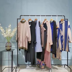 一件長裙可以改變一個女孩的命運 19秋新款品牌折扣女裝五愛服飾批發